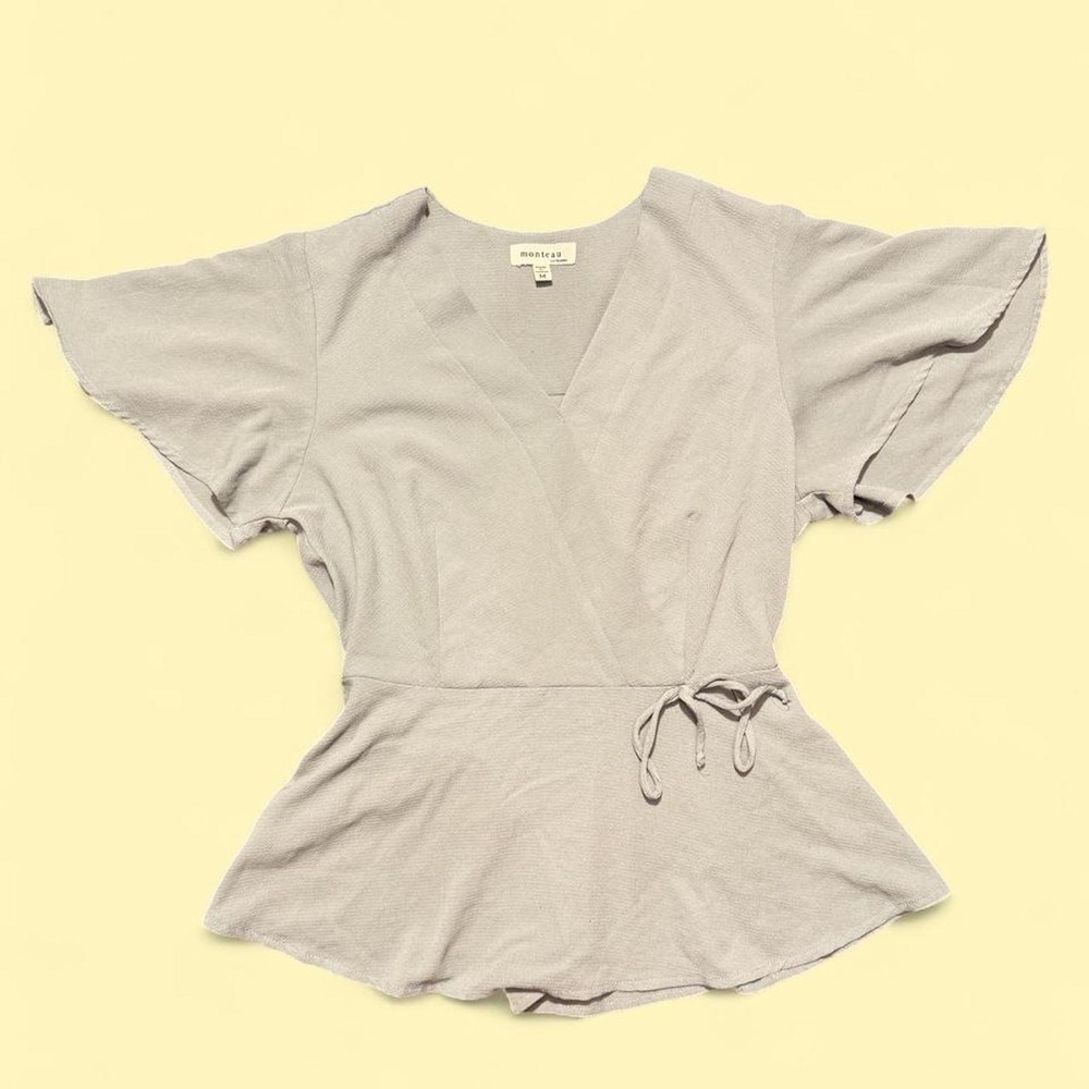 Monteau greenish top with peplum style - Picture 2 of 5
